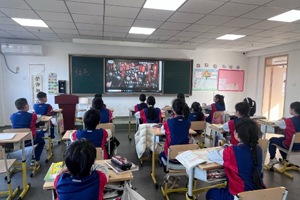 三河市燕橋學校小學開展“追尋紅色記憶，傳承紅色經典”主題活動