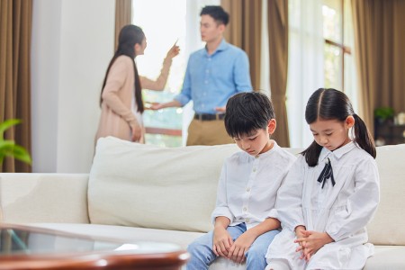2025年北京新府學(xué)外國(guó)語(yǔ)學(xué)校小語(yǔ)種高考班學(xué)費(fèi)標(biāo)準(zhǔn)盤點(diǎn)，附班級(jí)介紹！