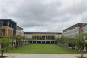 iSchoolWУ.jpg