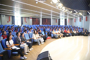 北京市豐臺(tái)區(qū)新北賦學(xué)校初中部開(kāi)展演講比賽活動(dòng)：逐夢(mèng)星河，不負(fù)青春！